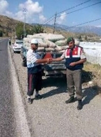 ANAMUR'DA JANDARMA GÖZ AÇTIRMIYOR