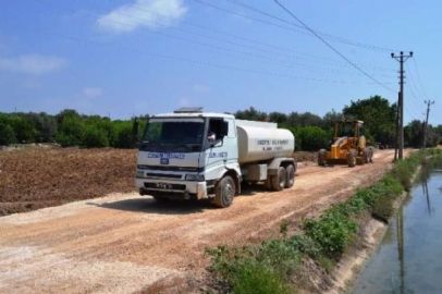 MEZİTLİ YOL DÜZENLEMESİNE TAM GAZ DEVAM EDİYOR