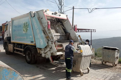 Temiz ve Sağlıklı Akdeniz İçin Ekipler 7/24 Hizmet Veriyor